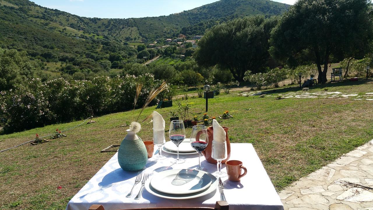 Agriturismo Sorres Villa Budoni Eksteriør billede